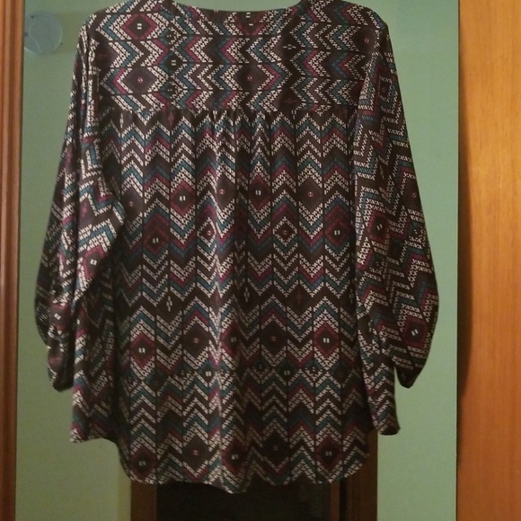 Top - Picture 4 of 4